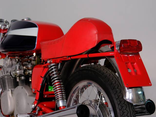 MV Agusta 750 Sport