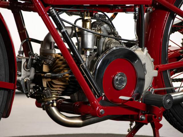 Moto Guzzi 250 SS