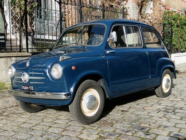 Image 1/40 de FIAT 600 (1956)