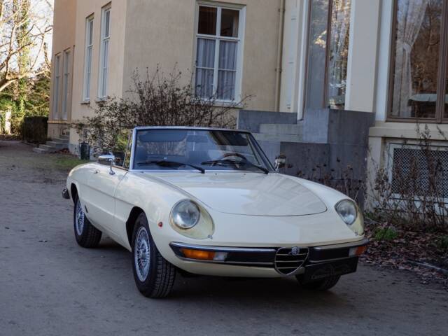 Alfa Romeo 2000 Spider Veloce