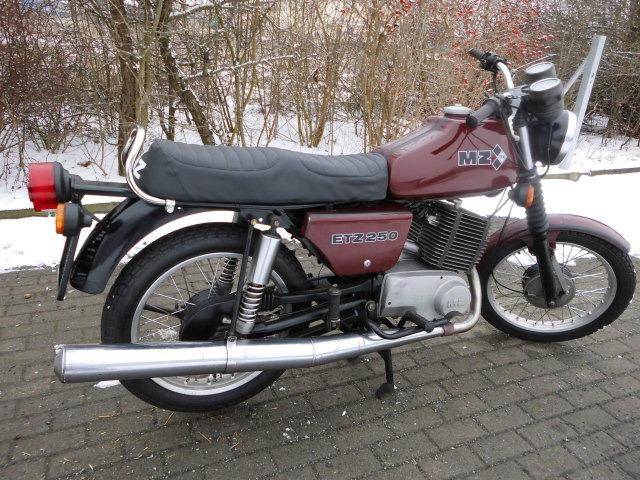 For Sale: MZ ETZ 250 (1984) offered for AUD 3,245