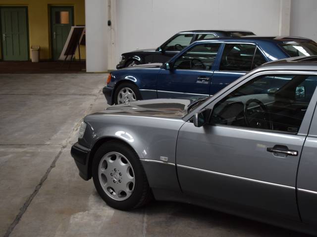 Mercedes-Benz 500 E