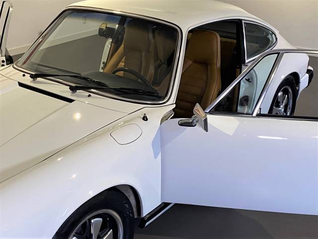 Porsche 911 2.7