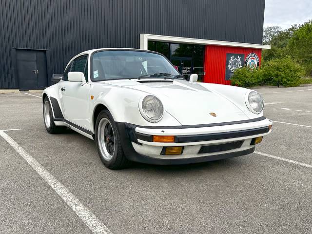 Porsche 911 Carrera 3.2 (WTL)