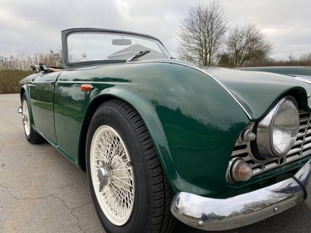 Triumph TR 4