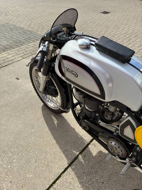 Norton Manx 500