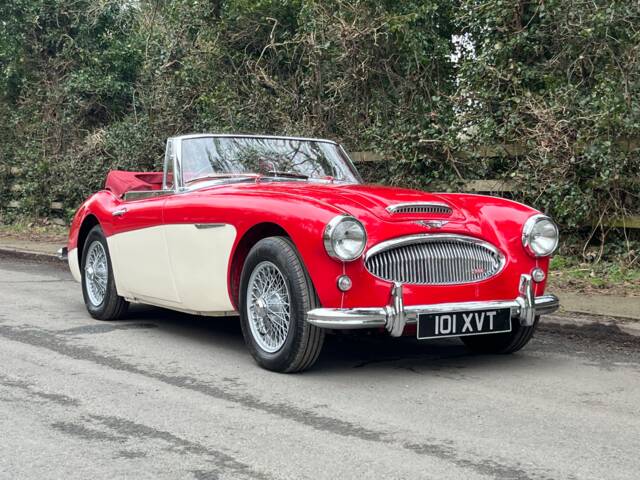 Image 1/21 of Austin-Healey 3000 Mk II (BN7) (1962)