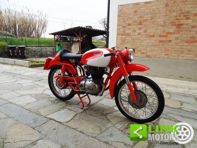 Bild 1/20 von Parilla DUMMY (1956)