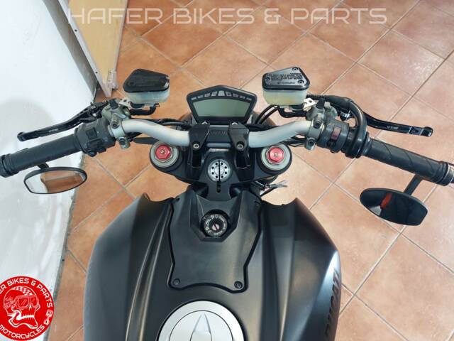 Ducati 848 EVO
