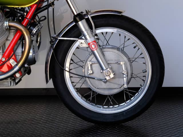 Moto Guzzi V7 Sport