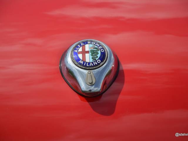 Alfa Romeo Giulia 1600 Spider