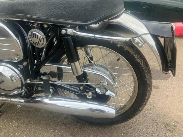 Norton Triton 650