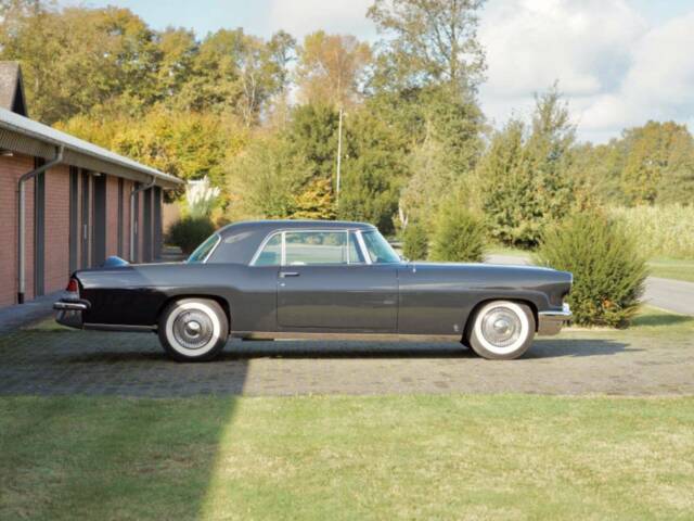 Lincoln Continental Mark II