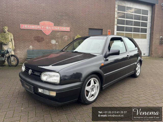 Image 1/13 of Volkswagen Golf III GTI 2.0 (1994)