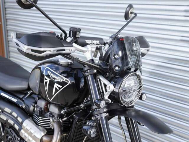 Triumph Scrambler 1200 Bond Edition