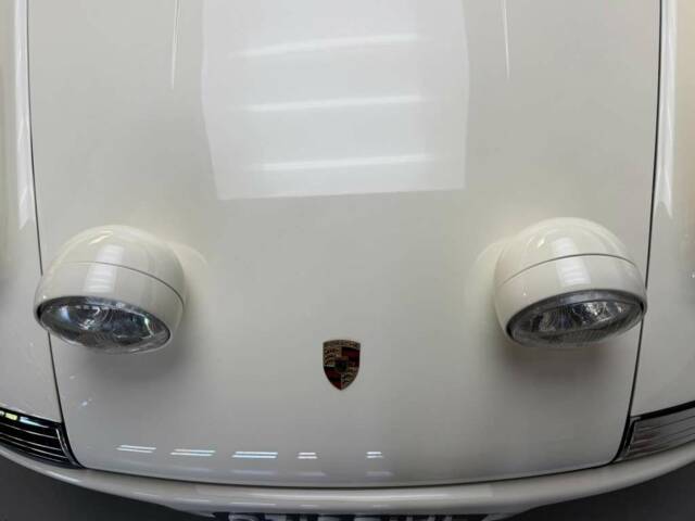 Porsche 911 2.4 S "Oilflap"