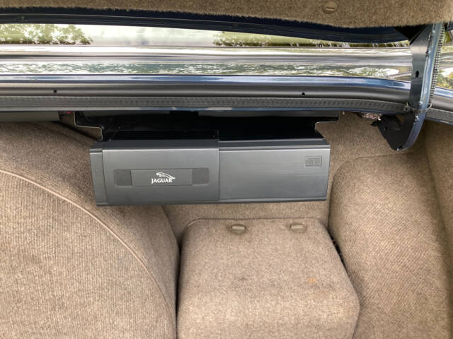 Jaguar XJ12 6.0