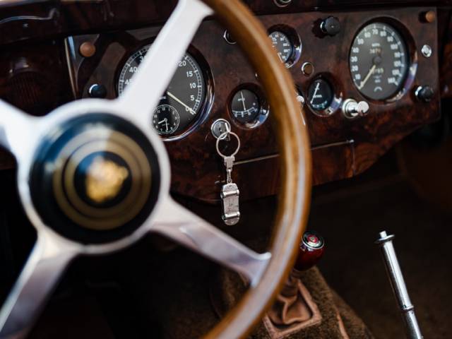 Jaguar XK 140 DHC