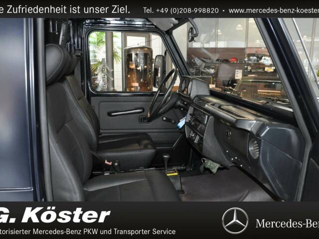 Mercedes-Benz G 230