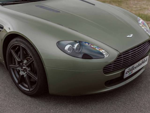 Aston Martin V8 Vantage