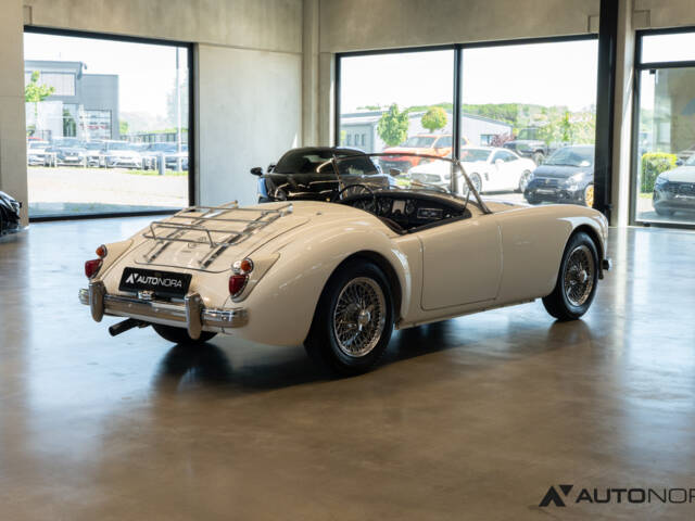 MG MGA 1600