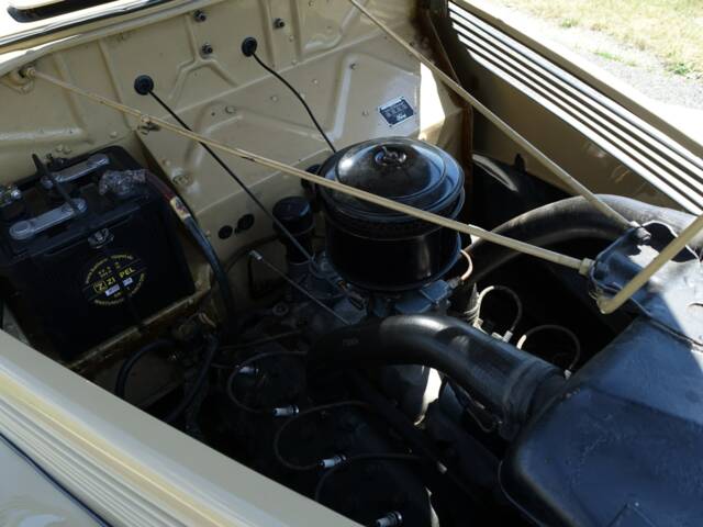 Ford V8