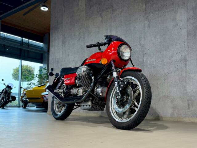 Moto Guzzi 850 LeMans