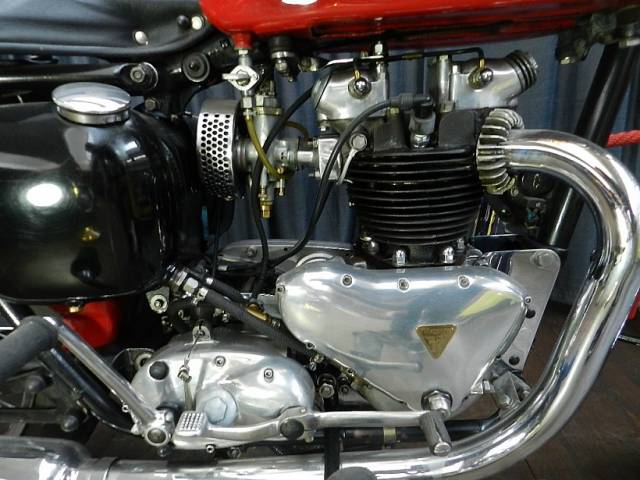 Triumph TR 5 Trophy