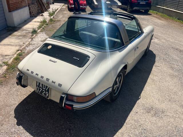 Porsche 911 2.4 T