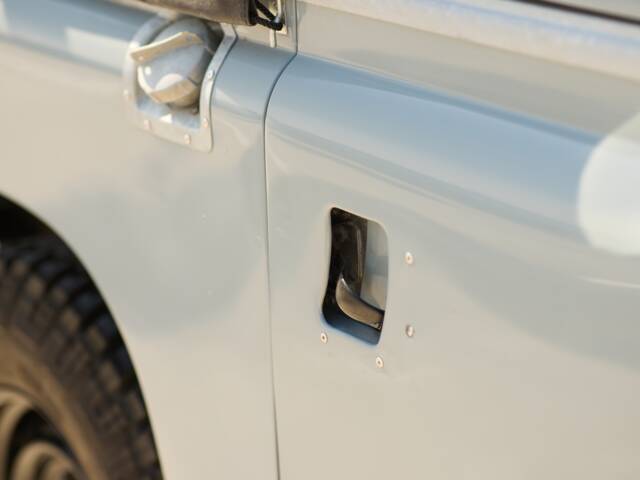Land Rover 88