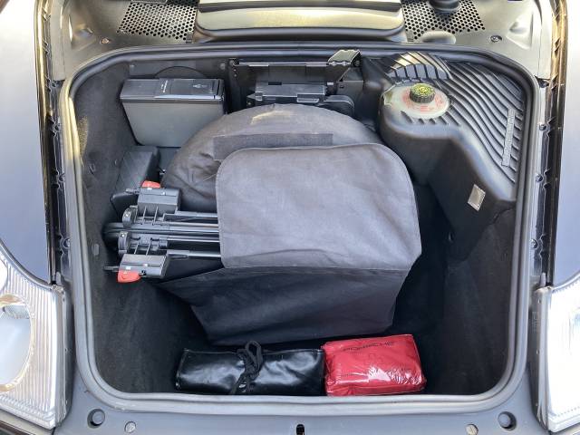 Porsche 911 Carrera
