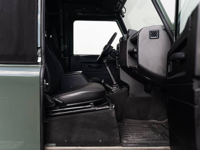 Land Rover Defender Oldtimer Kaufen Classic Trader