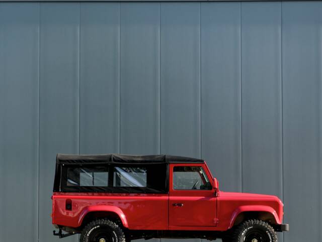 Land Rover 110