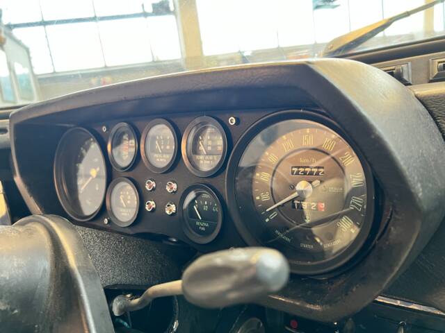 Maserati Indy 4200