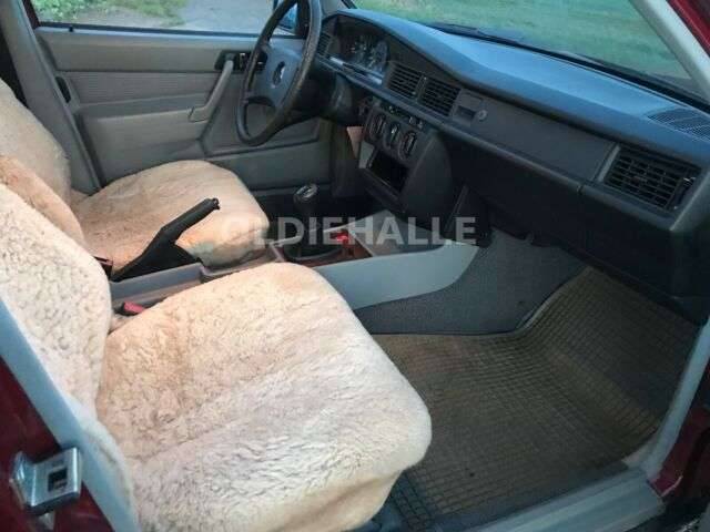 Mercedes-Benz 190 D