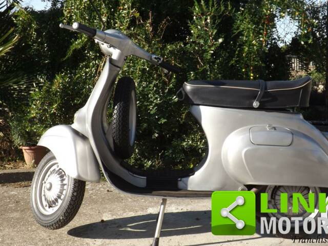 Piaggio Vespa 125 Primavera