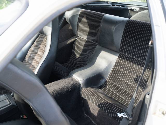 Porsche 924