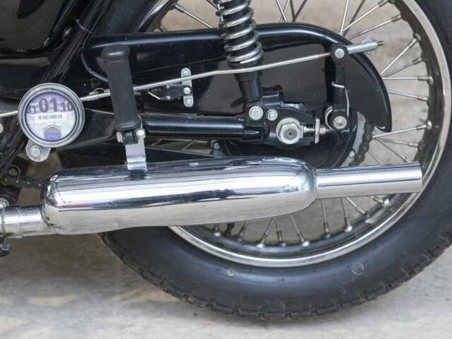 Triumph T 100 R Daytona