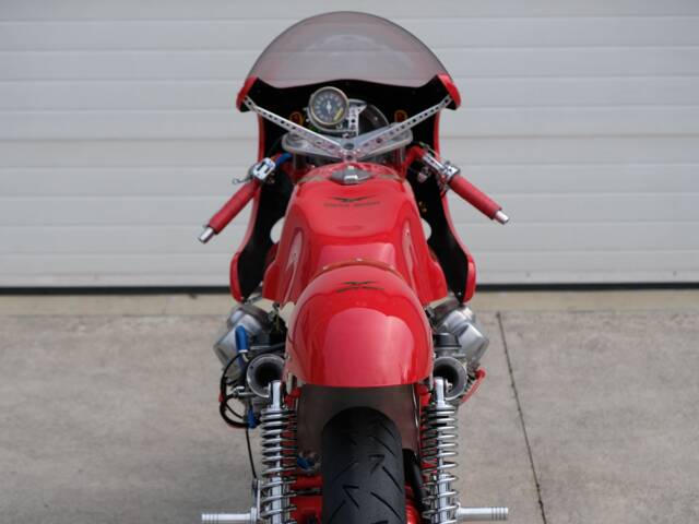 Moto Guzzi V7 850 GT