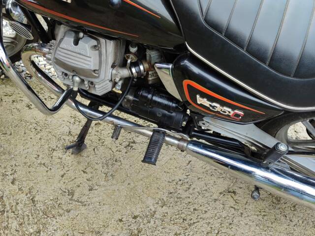 Moto Guzzi V35 C