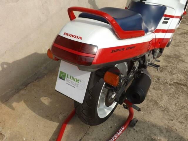 Honda CBR 1000F