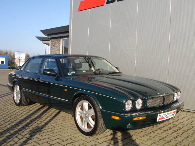 Jaguar XJR 4.0 - XJR