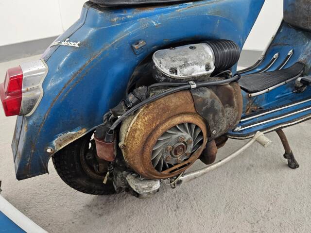 Piaggio Vespa 200 Rally