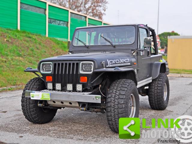 Afbeelding 1/9 van Jeep Wrangler Sahara 4.0L (1994)