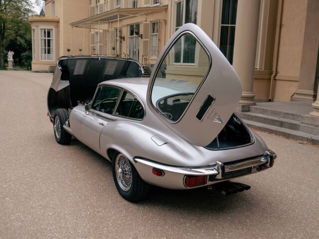 Jaguar E-Type V12 (2+2)