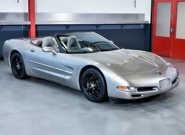 Afbeelding 1/7 van Chevrolet Corvette (2000)