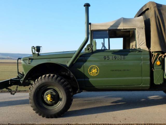 Kaiser Jeep M 715