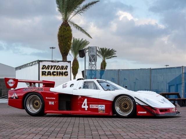 Lola T711