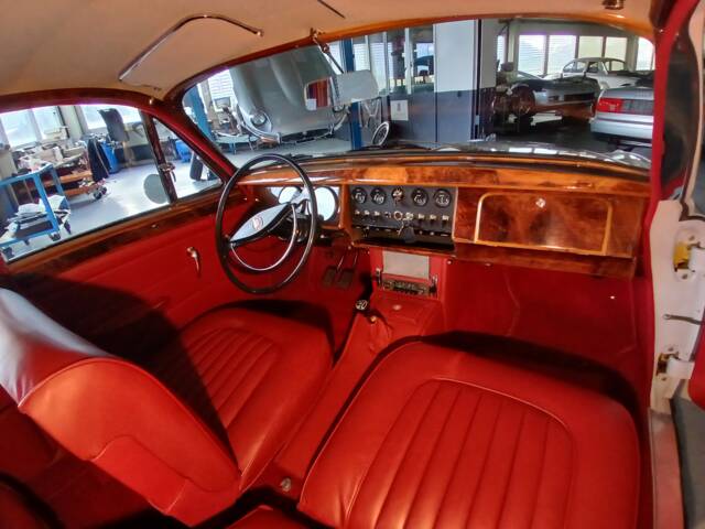 Jaguar Mk II 3.4