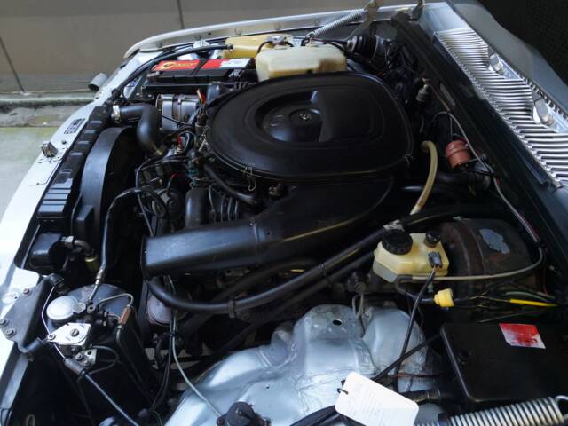 Mercedes-Benz 450 SEL 6,9